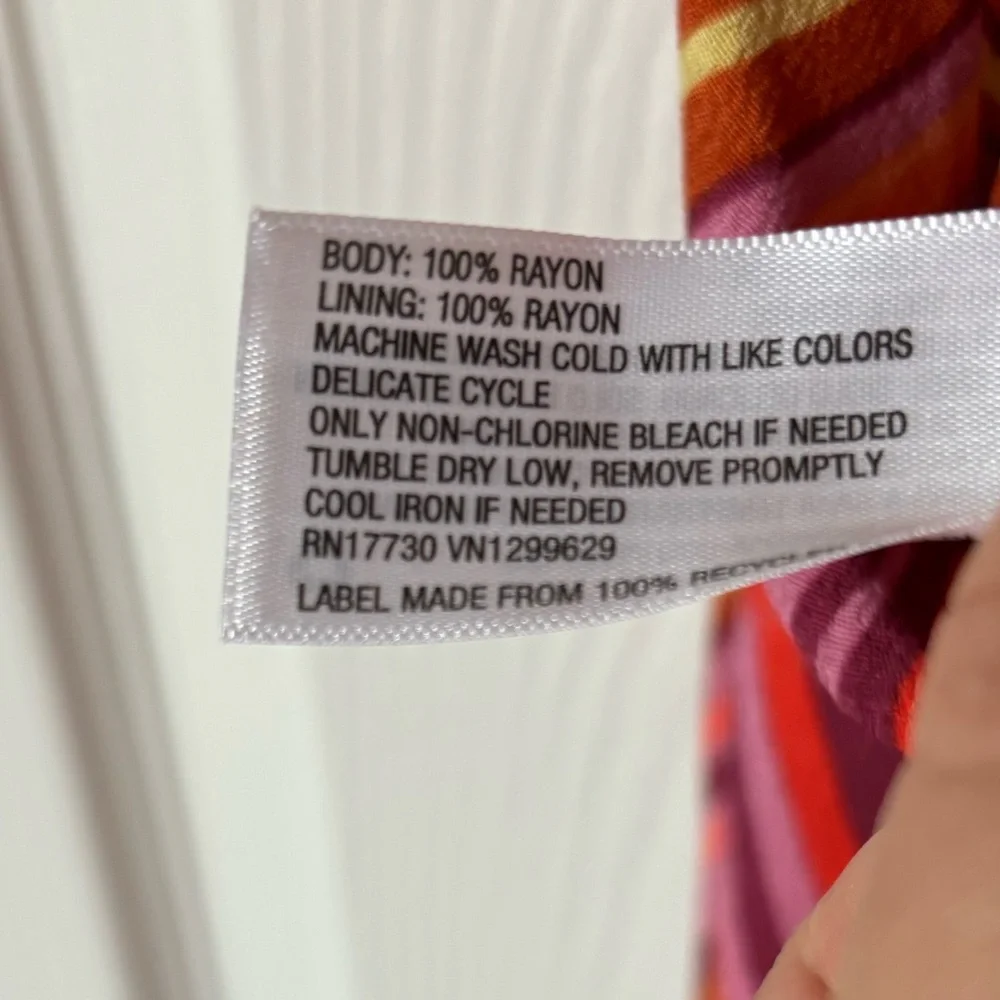 Vibrant Multi-Striped Sleeveless Dress - Picture 4 of 4